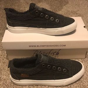 Blowfish Malibu 7.5 Color: Black Smoked